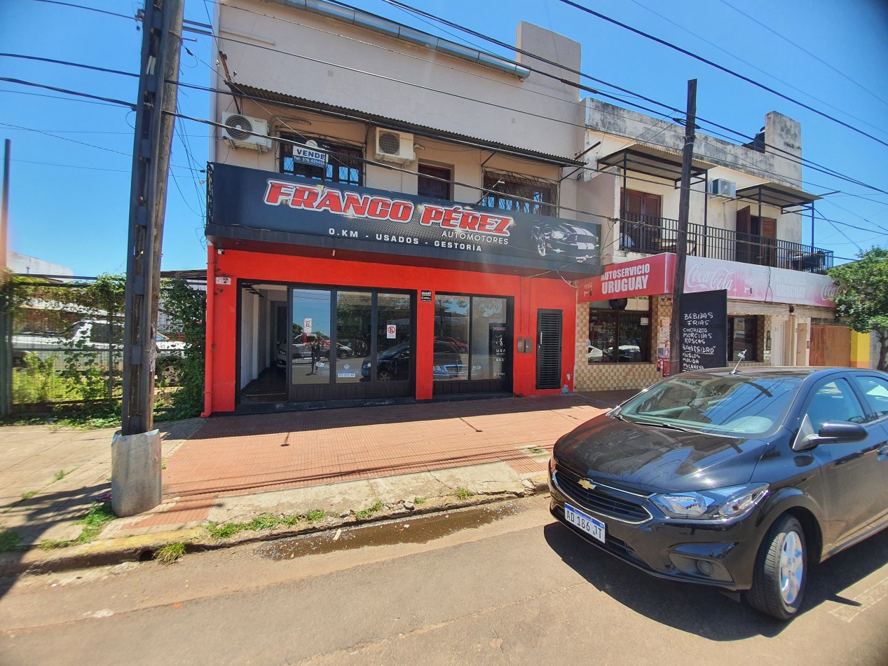 Importante propiedad en venta sobre Av Uruguay en Posadas