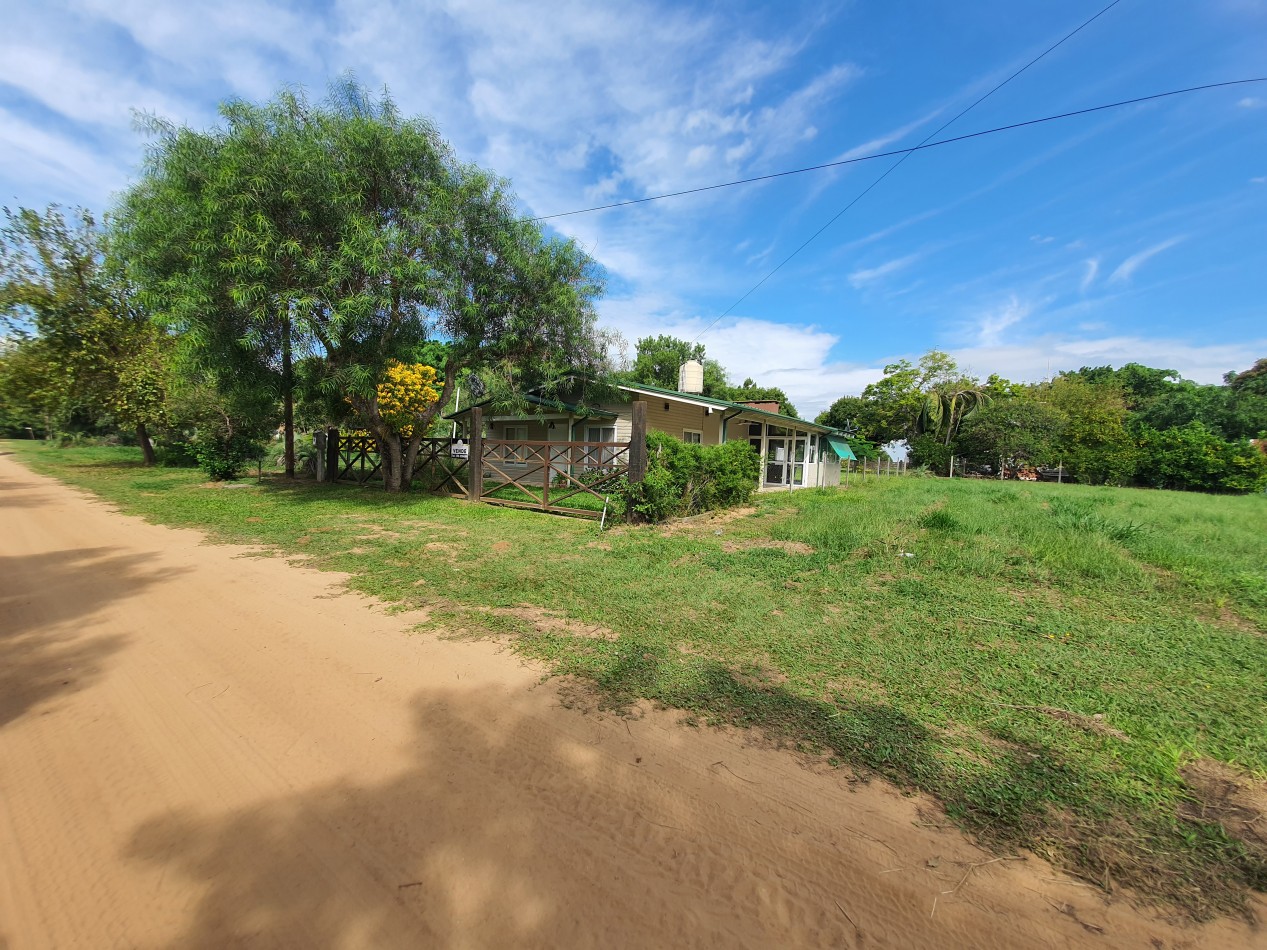 Hermosa casa en venta en Rincon Santa Maria 