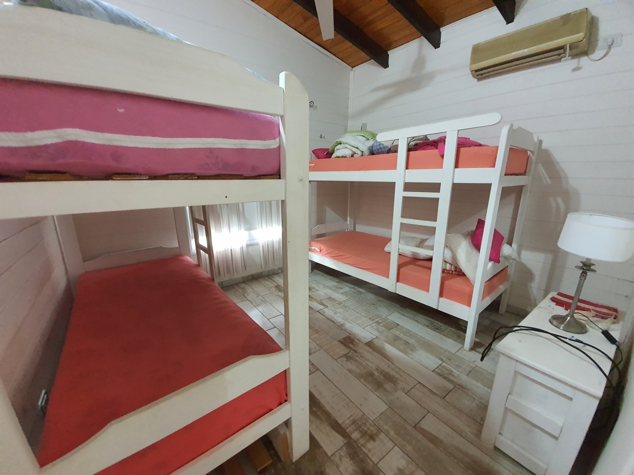 Hermosa casa en venta en Rincon Santa Maria 