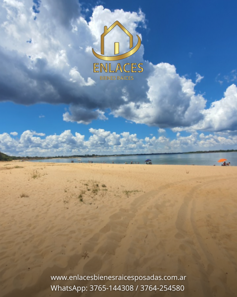 En venta casa en Country Rincón Santa María 