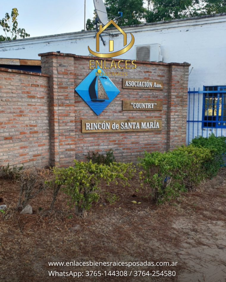 En venta casa en Country Rincón Santa María 